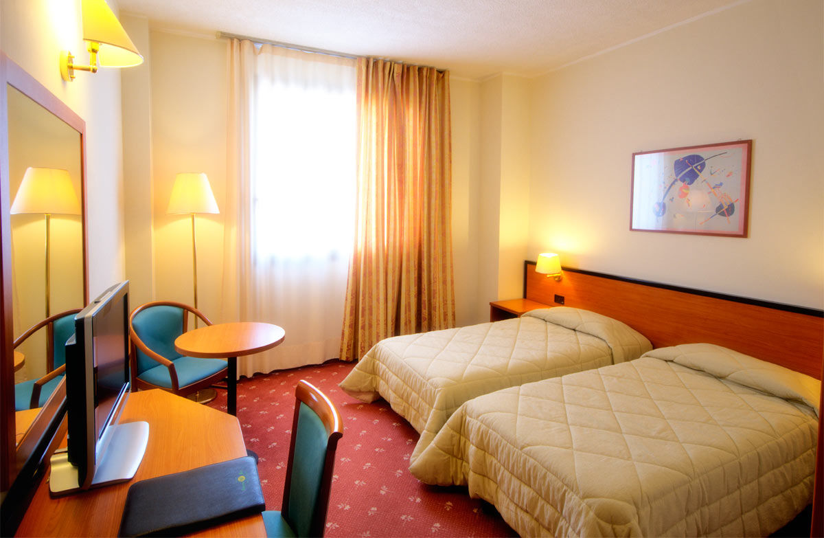 Hotel Executive Meeting & Events Udine Esterno foto