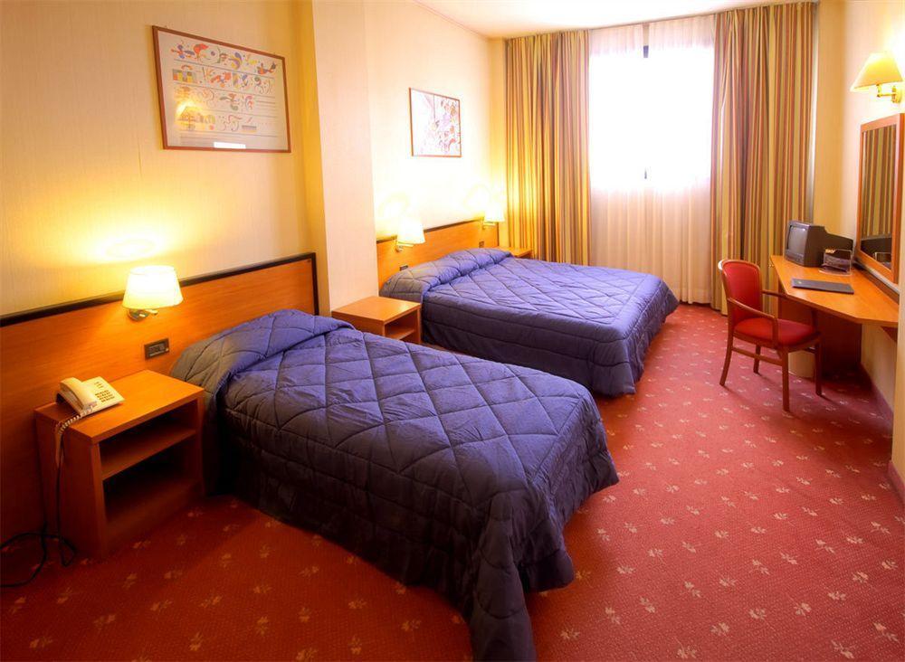 Hotel Executive Meeting & Events Udine Esterno foto