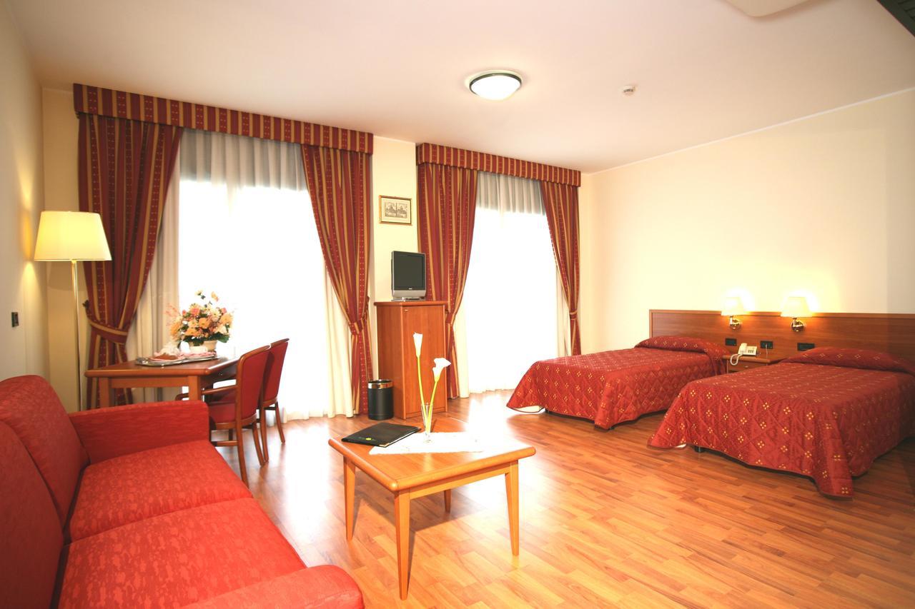 Hotel Executive Meeting & Events Udine Esterno foto