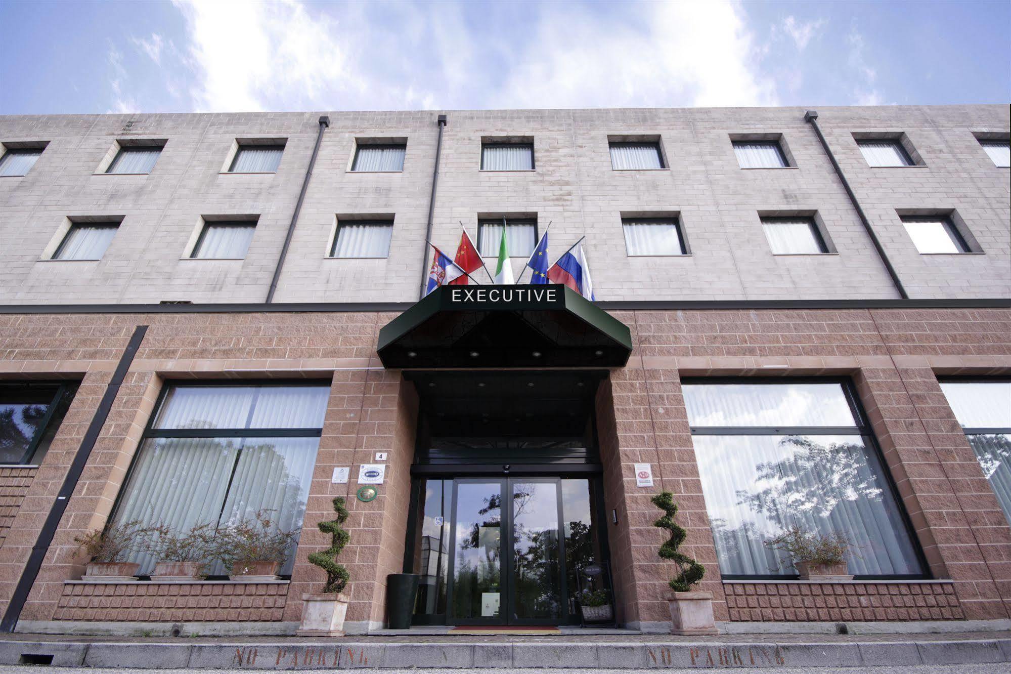 Hotel Executive Meeting & Events Udine Esterno foto