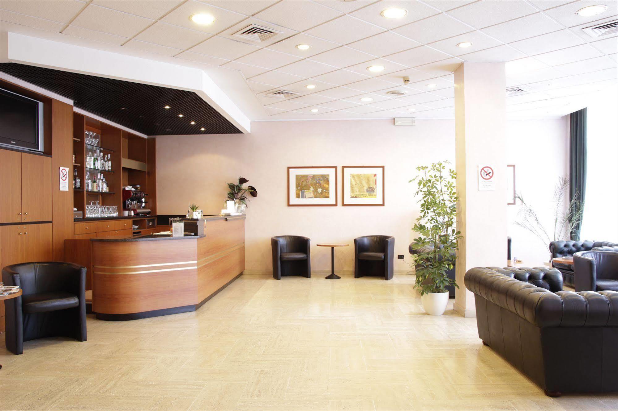 Hotel Executive Meeting & Events Udine Esterno foto
