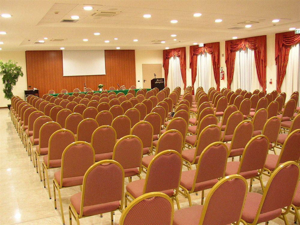Hotel Executive Meeting & Events Udine Esterno foto